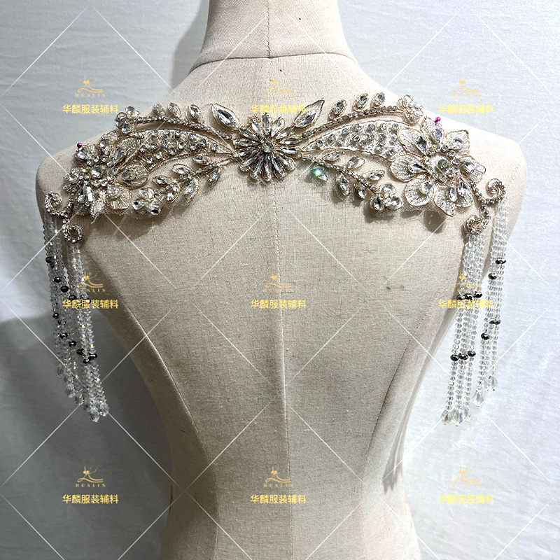 Handperlen-Fransenbesatz mit A – Beaded Trim Fringe Bewertung und Preis